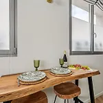 Lägenhet Lavie Maison Ac & Hot Tub Paris
